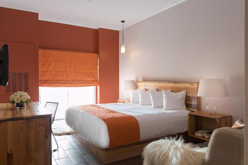 Room image 4